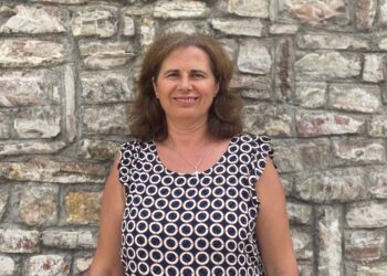 Στο πλευρό του Δημάρχου Ζαχάρως Κώστα Αλεξανδρόπουλου η Αναστασία Δέδε του Αριστείδου