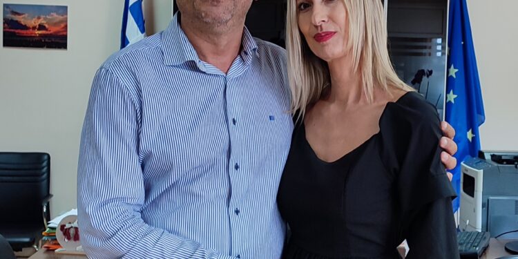 Η Άννα Γαλανοπούλου στο πλευρό του Γιάννη Λέντζα