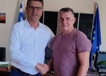 Ο Τζέημς – Δανιήλ Κωνσταντόπουλος στο πλευρό του Γιάννη Λέντζα