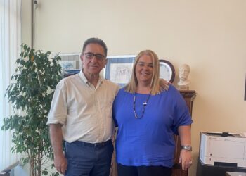 Η Όλγα Μπούσμπουρα υποψήφια δημοτική σύμβουλος με τον Δήμαρχο Ζαχάρως Κώστα Αλεξανδρόπουλο