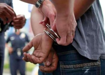 Ε.Ο. ΠΑΤΡΩΝ ΠΥΡΓΟΥ: Σύλληψη για παράβαση του νόμου περί όπλων και κατοχή ναρκωτικών