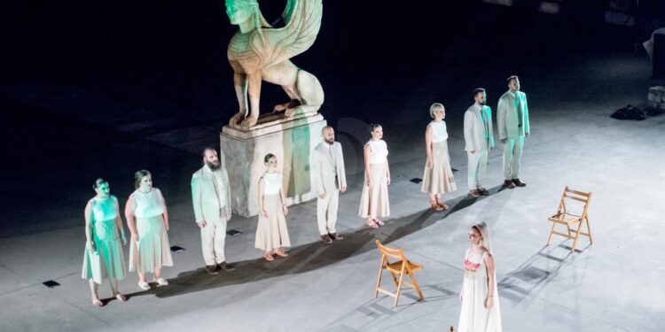 Συγκλόνισε ο “Οιδίπους τύραννος” στο θέατρο “Ολύμπια” στο Φλόκα Αρχαίας Ολυμπίας (φωτος)