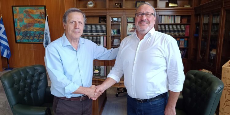 Στο πλευρό του Γιώργου Γεωργιόπουλου ο Δημήτρης Δημητρόπουλος