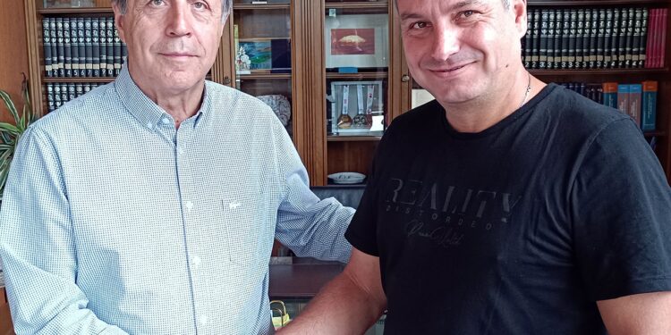 Με τον Γιώργο Γεωργιόπουλο ο Επαμεινώνδας Γαβριλόπουλος