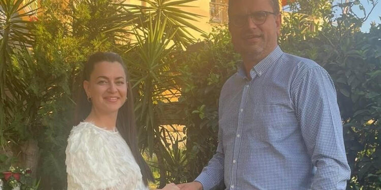 Η Μαρία Σωτηροπούλου στο πλευρό του Γιάννη Λέντζα