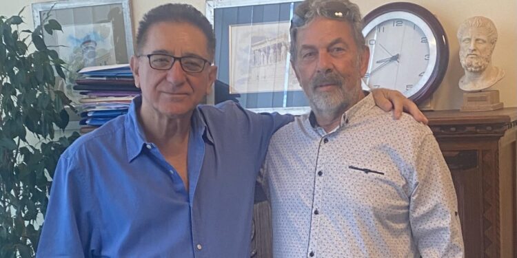 Στο πλευρό του Δημάρχου Ζαχάρως Κώστα Αλεξανδρόπουλου και ο κ. Νίκος Τσουκνάκης