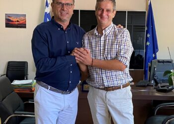 Ο Παναγιώτης Λίβανος στο πλευρό του Γιάννη Λέντζα