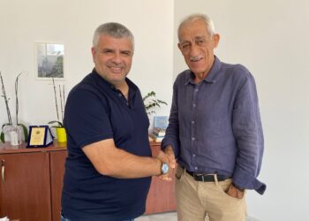 Για τρίτη φορά υποψήφιος με τον Γιάννη Λυμπέρη!