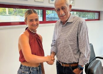 Παρούσα με τον Γιάννη Λυμπέρη και η Εύα Αργυροπούλου!