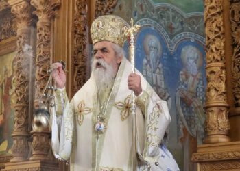 ΜΗΤΡΟΠΟΛΙΤΗΣ ΗΛΕΙΑΣ ΚΑΙ ΩΛΕΝΗΣ: Ανήμερα του Δεκαπενταυγούστου στην Ιερά Μονή Κοιμήσεως της Θεοτόκου στη Σκαφιδιά