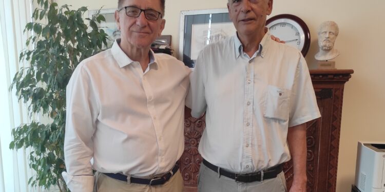 Στο πλευρό του Δημάρχου Ζαχάρως Κώστα Αλεξανδρόπουλου ο καρδιολόγος Αλέξανδρος Ζαφειρόπουλος