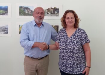 Υποψήφια με τον συνδυασμό του Τάκη Δημητρουλόπουλου  η Ιουλία (Λιάνα) Μαρκοπούλου