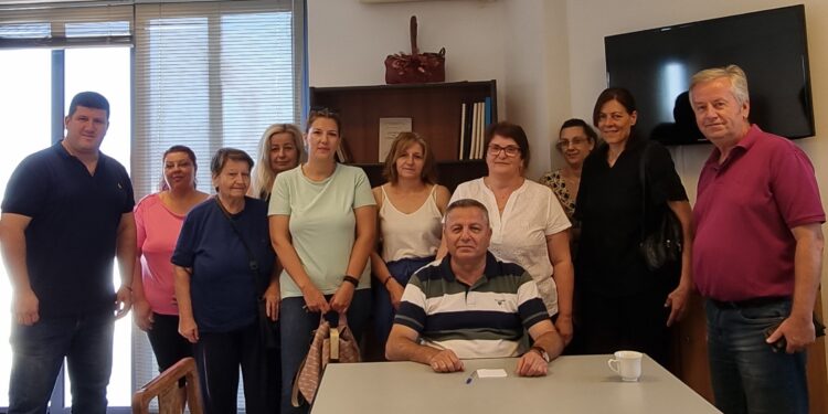 ΔΗΜΟΣ ΠΗΝΕΙΟΥ: Σύμβαση εργασίας με τις καθαρίστριες των σχολείων