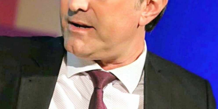 ΚΩΣΤΑΣ ΚΑΡΠΕΤΑΣ: “Για τη νίκη της μεγάλης και  πλειοψηφικής Δημοκρατικής  Παράταξης”