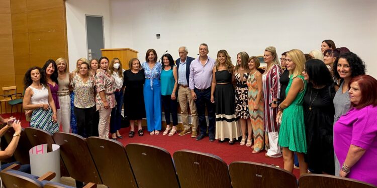 Ορκίστηκαν από τον Δήμαρχο Ήλιδας ως μόνιμοι υπάλληλοι!