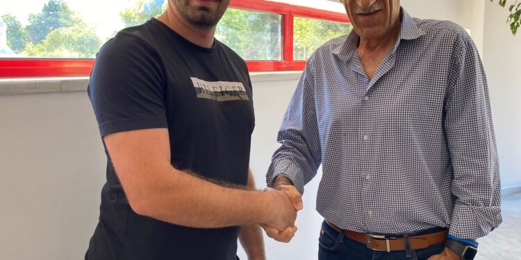 Υποψήφιος στην Τ.Κ. Περιστερίου ο Βασίλης Παναγιωτόπουλος!