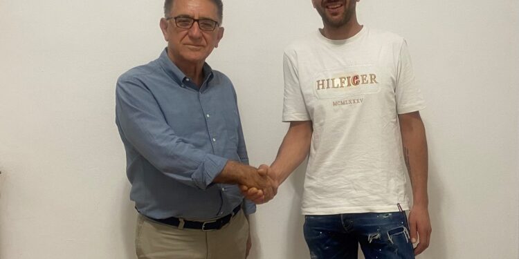 Στο πλευρό του Δημάρχου Ζαχάρως Κώστα Αλεξανδρόπουλου ο Αναστάσιος (Τάσος) Κουρούβανης