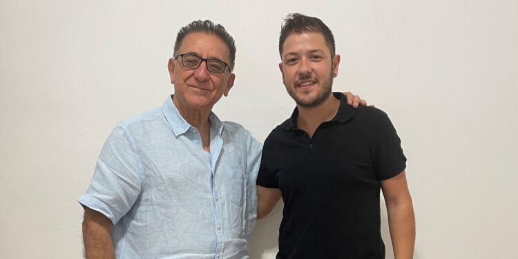 Στο πλευρό του Δημάρχου Ζαχάρως Κώστα Αλεξανδρόπουλου και ο Γιώργος Σκουλαρίκης