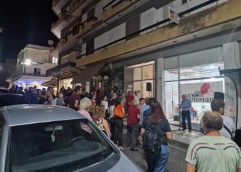 ΛΑΪΚΗ ΣΥΣΠΕΙΡΩΣΗ Δ. ΠΥΡΓΟΥ: Με επιτυχία τα εγκαίνια του εκλογικού κέντρου