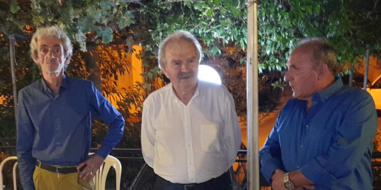 Ενθουσιασμός στον Γρύλλο για τον Σάκη Μπαλιούκο