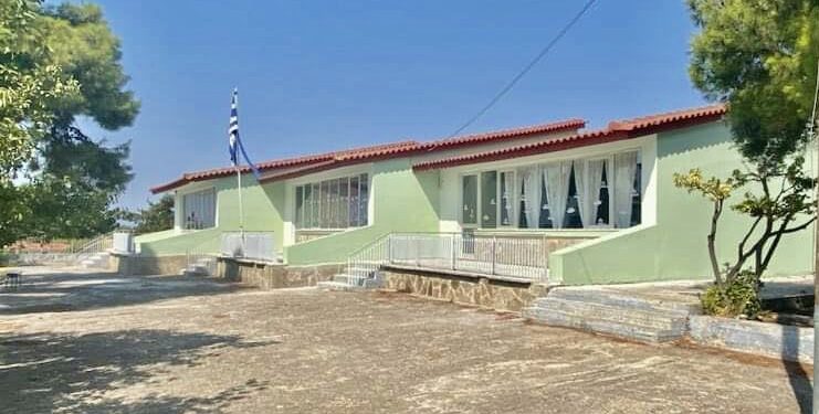 ΔΗΜΟΣ ΖΑΧΑΡΩΣ: Συνεχίζονται με αμείωτους ρυθμούς οι εργασίες συντήρησης κι εξωραϊσμού των σχολικών μονάδων του δήμου