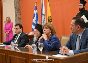 Επίτιμοι Δημότες Πύργου η Α.Θ.Π. Οικουμενικός Πατριάρχης κ.κ. Βαρθλομαίος και η Πρόεδρος της Δημοκρατίας κ. Κατερίνα Σακελλαροπούλου (φωτος)