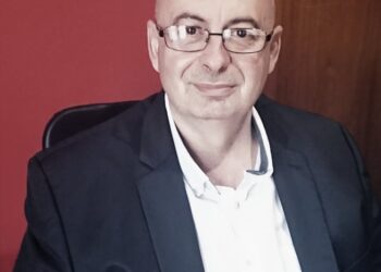 Ο Διονύσης Παναγιωτάρας πρόεδρος ης Τοπικής Επιτροπής Διαχείρισης της Μονάδας Διαχείρισης Εθνικού Πάρκου Υγροτόπων Κοτυχίου  – Στροφυλιάς και Προστατευόμενων Περιοχών (Π.Π.) Δυτικής Πελοποννήσου