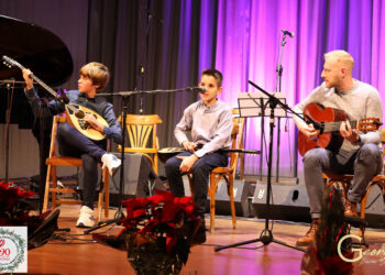 ΩΔΕΙΟ ΠΥΡΓΟΥ: Ανακαλύπτοντας την αστική λαϊκή μας μουσική!