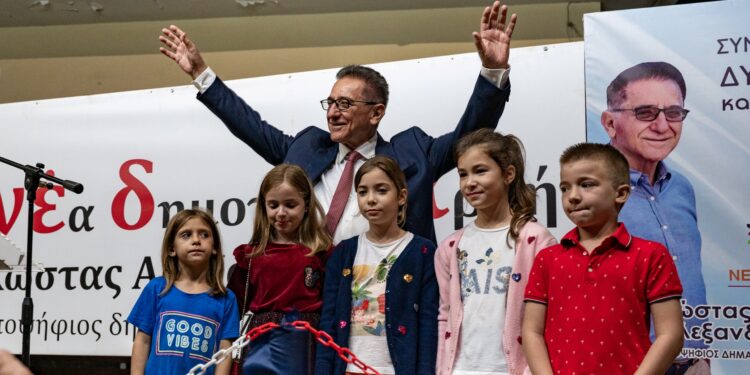 ΚΩΣΤΑΣ ΑΛΕΞΑΝΔΡΟΠΟΥΛΟΣ: “Από την μιζέρια και την αφάνεια στο «φως» με έργο και αποτέλεσμα!”