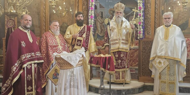 Η εορτή των Υγειονομικών της Ηλείας στον Ι. Ν. Αγίου Σπυρίδωνος Πύργου (φωτος)