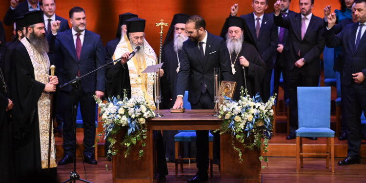 ΝΕΚΤΑΡΙΟΣ ΦΑΡΜΑΚΗΣ: “Πιο γρήγορα, πιο ψηλά, πιο δυνατά για μία Δυτική Ελλάδα… Ολυμπιονίκη!”(φωτος)