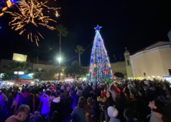 Ο Δήμος Ήλιδας υποδέχτηκε τα Χριστούγεννα! (φωτος)