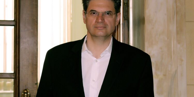 ΔΙΟΝΥΣΗΣ ΚΑΛΑΜΑΤΙΑΝΟΣ: “Ομολογία αποτυχίας τα μέτρα για την αθλητική βία”