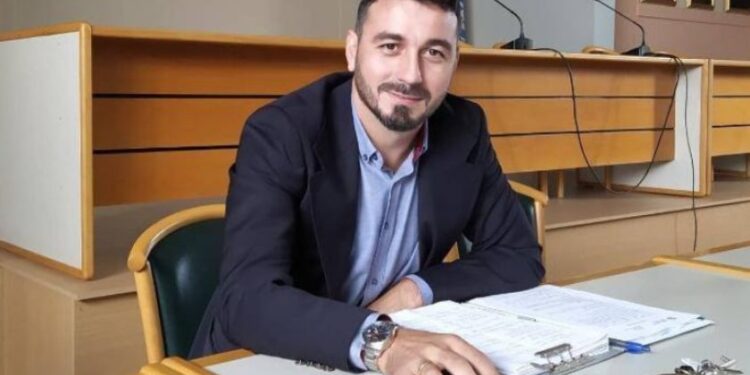 ΕΥΓΕΝΙΟΣ ΑΣΤΕΡΗΣ: “Θα συνεχίσω να υπηρετώ το Δήμο Ήλιδας”