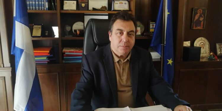 ΔΗΜΑΡΧΟΣ ΠΥΡΓΟΥ ΤΑΚΗΣ ΑΝΤΩΝΑΚΟΠΟΥΛΟΣ: “Επιτακτική ανάγκη να αποφευχθεί η διακοπή εργολαβίας του νέου δρόμου (τμήμα Γαστούνης-Πύργου) λόγω έλλειψης αδρανών υλικών”