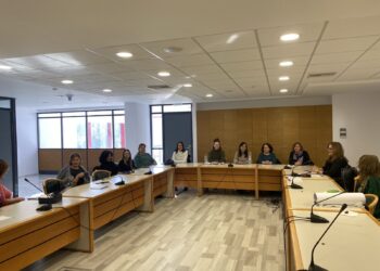 Οι δραστήριες γυναίκες αναλαμβάνουν ρόλο!