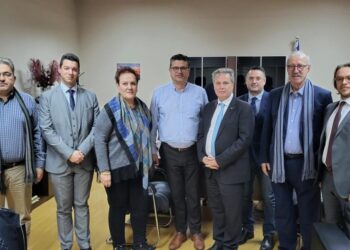 Ενώνουν τις δυνάμεις τους και επιχειρούν “άνοιγμα” στην Ιταλία με οδηγό το Ελληνοιταλικό Επιμελητήριο