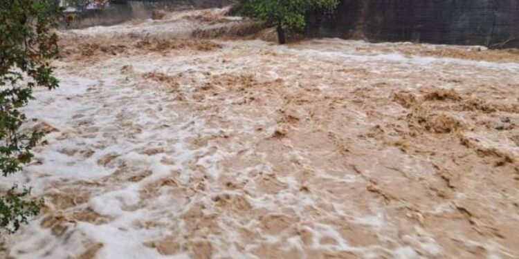Σε κατάσταση έκτακτης ανάγκης