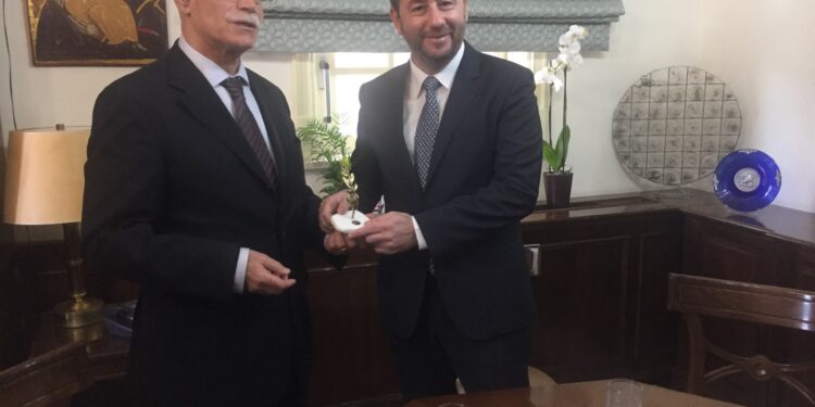 ΣΤΑΘΗΣ ΚΑΝΝΗΣ: “Πανεπιστημιακές σχολές, νοσοκομείο και ο δρόμος  Πύργου-Πάτρας τα προβλήματα που «καίνε»  τον Δήμο”