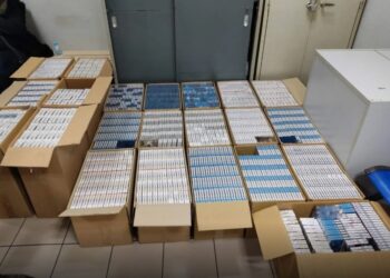Σύλληψη 2 ατόμων που κατείχαν και διακινούσαν λαθραία καπνικά προϊόντα