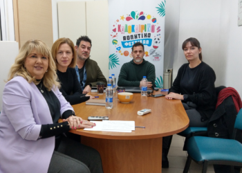 ΠΕΡΙΦΕΡΕΙΑ ΔΥΤΙΚΗΣ ΕΛΛΑΔΑΣ: Συνάντηση της Αντιπεριφερειάρχη Άννας Μαστοράκου για συντονισμό δράσεων με στόχο τη βελτίωση της υγειονομικής κατάστασης των ΡΟΜΑ