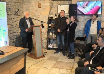 ΔΗΜΟΣ ΗΛΙΔΑΣ: Στην παρουσίαση της Μονάδας Επεξεργασίας Βιοαποβλήτων του Δήμου Αιγιάλειας παρευρέθηκε ο Δήμαρχος Χρήστος Χριστοδουλόπουλος