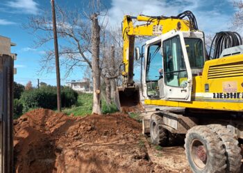 ΔΗΜΟΣ ΗΛΙΔΑΣ: Την πορεία των έργων για το νέο αποχετευτικό δίκτυο σε Παπακαυκά και Τσιχλέικα παρακολούθησε από κοντά ο Δήμαρχος Χρήστος Χριστοδουλόπουλος