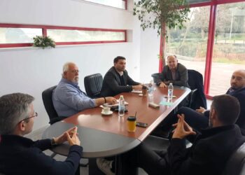 ΔΗΜΟΣ ΗΛΙΔΑΣ: Στελέχη της Γενικής Γραμματείας Αθλητισμού επισκέφθηκαν το Δήμο για τον προγραμματισμό έργων αναβάθμισης στις δομές του Αθλητικού Κέντρου