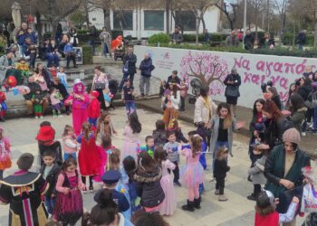 ΔΗΜΟΣ ΗΛΙΔΑΣ: Με επιτυχία η 1η Παιδική Καρναβαλούπολη