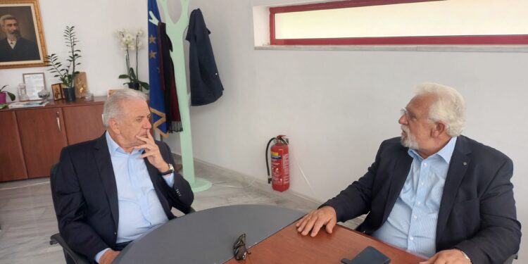 ΔΗΜΟΣ ΗΛΙΔΑΣ: Συνάντηση Χρήστου Χριστοδουλόπουλου με Δημήτρη Αβραμόπουλο