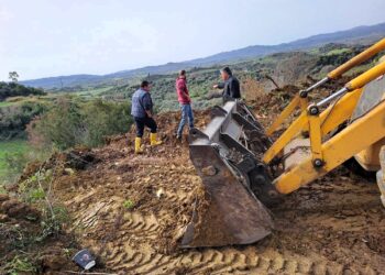 ΔΗΜΟΣ ΗΛΙΔΑΣ: Άμεση αποκατάσταση από συνεργεία του Δήμου στη βλάβη του αγωγού ύδρευσης στην κοινότητα Μαζαράκι