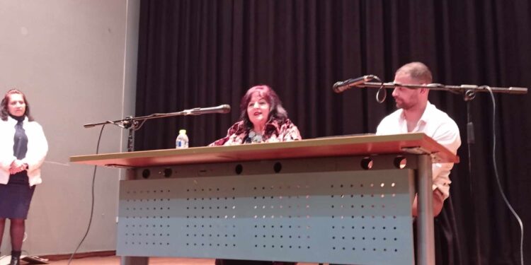 ΔΗΜΟΣ ΑΝΔΡΑΒΙΔΑΣ – ΚΥΛΛΗΝΗΣ – ΚΕΝΤΡΟ ΚΟΙΝΟΤΗΤΑΣ ΔΗΜΟΥ: “Η αναδιαμόρφωση της γυναικείας ταυτότητας στην προσπάθεια για φυλετική ισότητα”