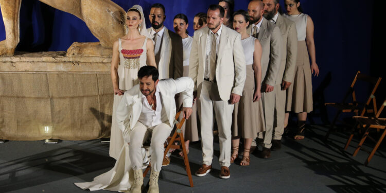 ΘΕΑΤΡΙΚΗ ΟΜΑΔΑ “ΠΡΟΣΚΗΝΙΟ”: Παρουσίασε τον “Οιδίποδα Τύραννο” στο 39ο Πανελλήνιο Φεστιβάλ Ερασιτεχνικού Θεάτρου στη Καρδίτσα