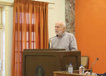 ΧΡΗΣΤΟΣ ΑΘΑΝΑΣΟΥΛΑΣ ΣΤΟ ΔΗΜΟΤΙΚΟ ΣΥΜΒΟΥΛΙΟ ΠΥΡΓΟΥ: “Ζούμε στο σκοτάδι”
